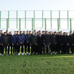 Жаңа база есігін ашты